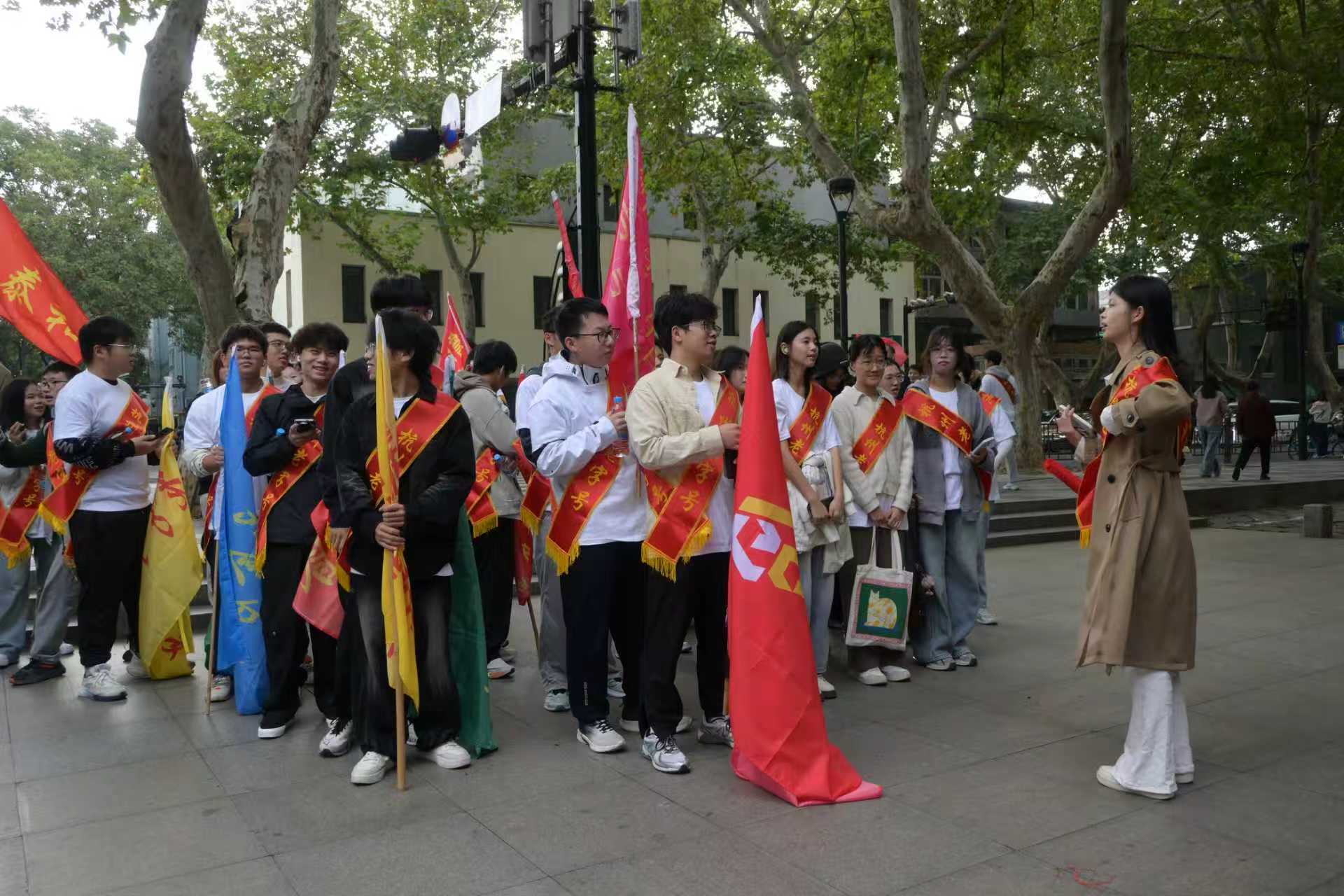 “十载益路向新 步履传承经典”——第十届杭州老字号环湖公益健身走活动圆满结束