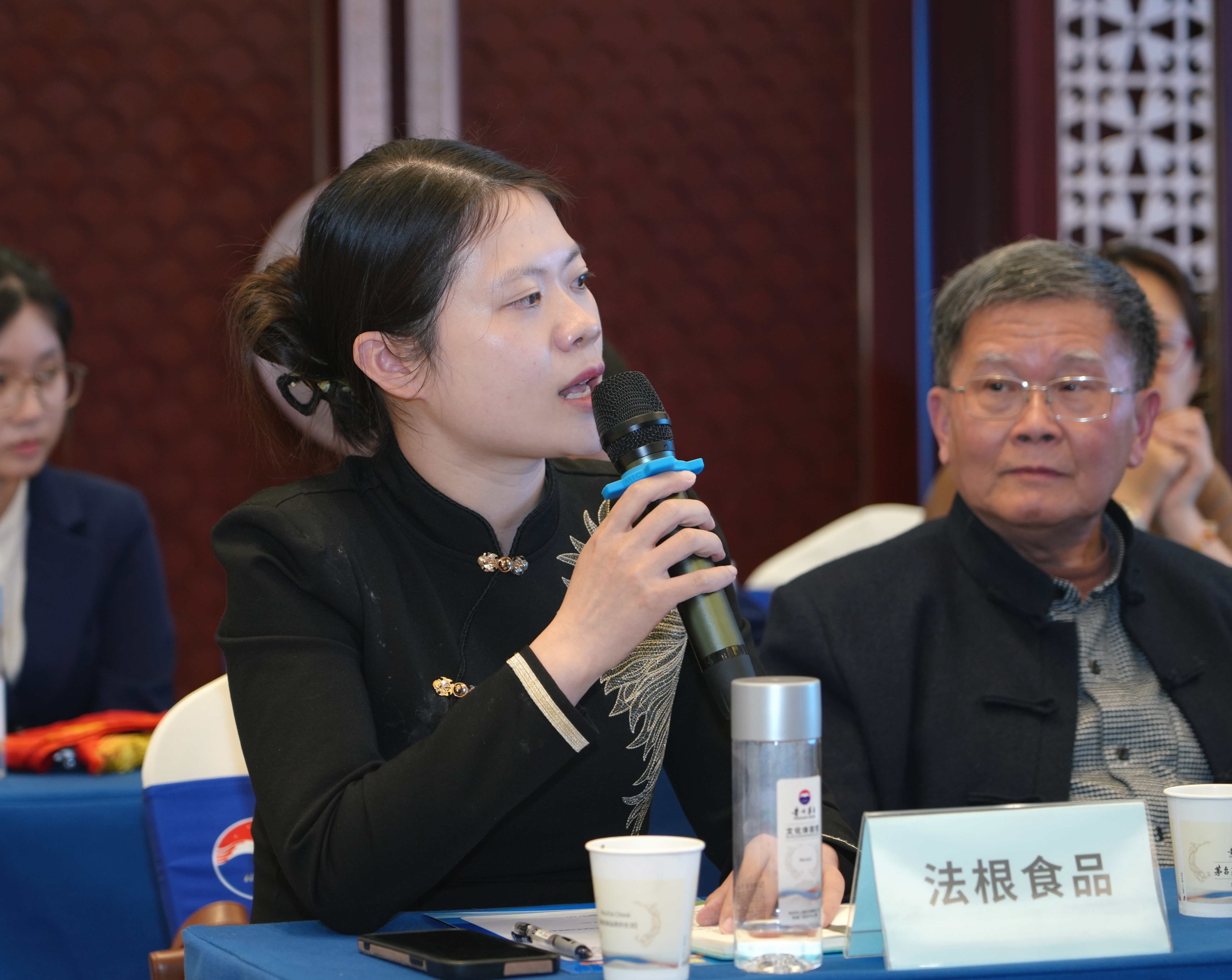 薪火相传守匠心 数智新生向未来——杭州老字号传承创新暨“数字新掌柜”人才培养峰会圆满举行