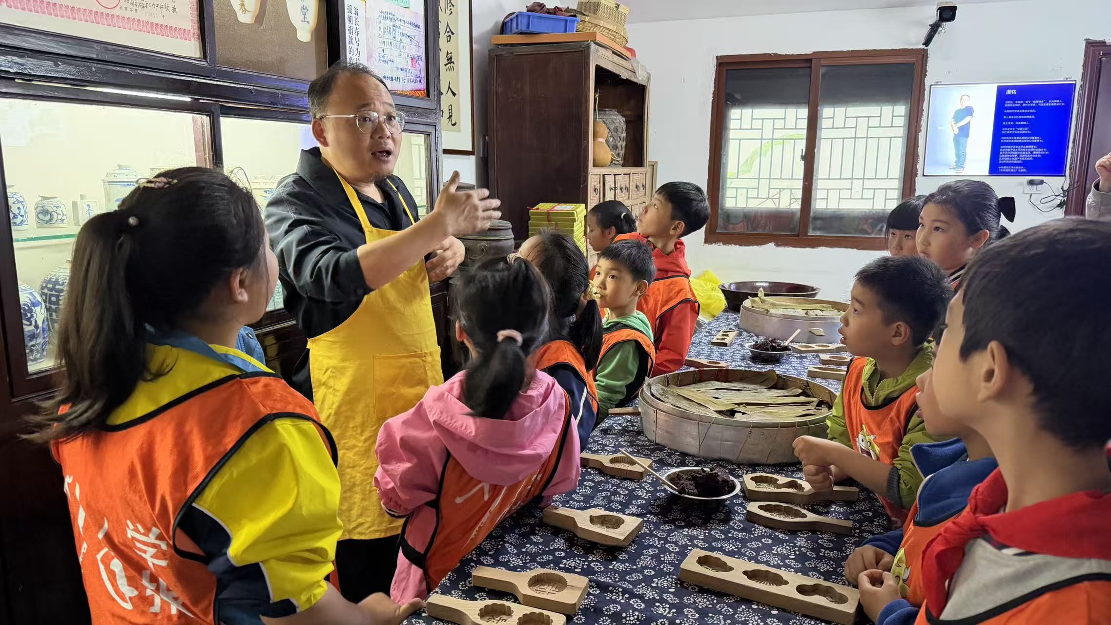 【与老字号同行 探“十五五”新程】第三期——牛通社小记者团走进百年汇昌