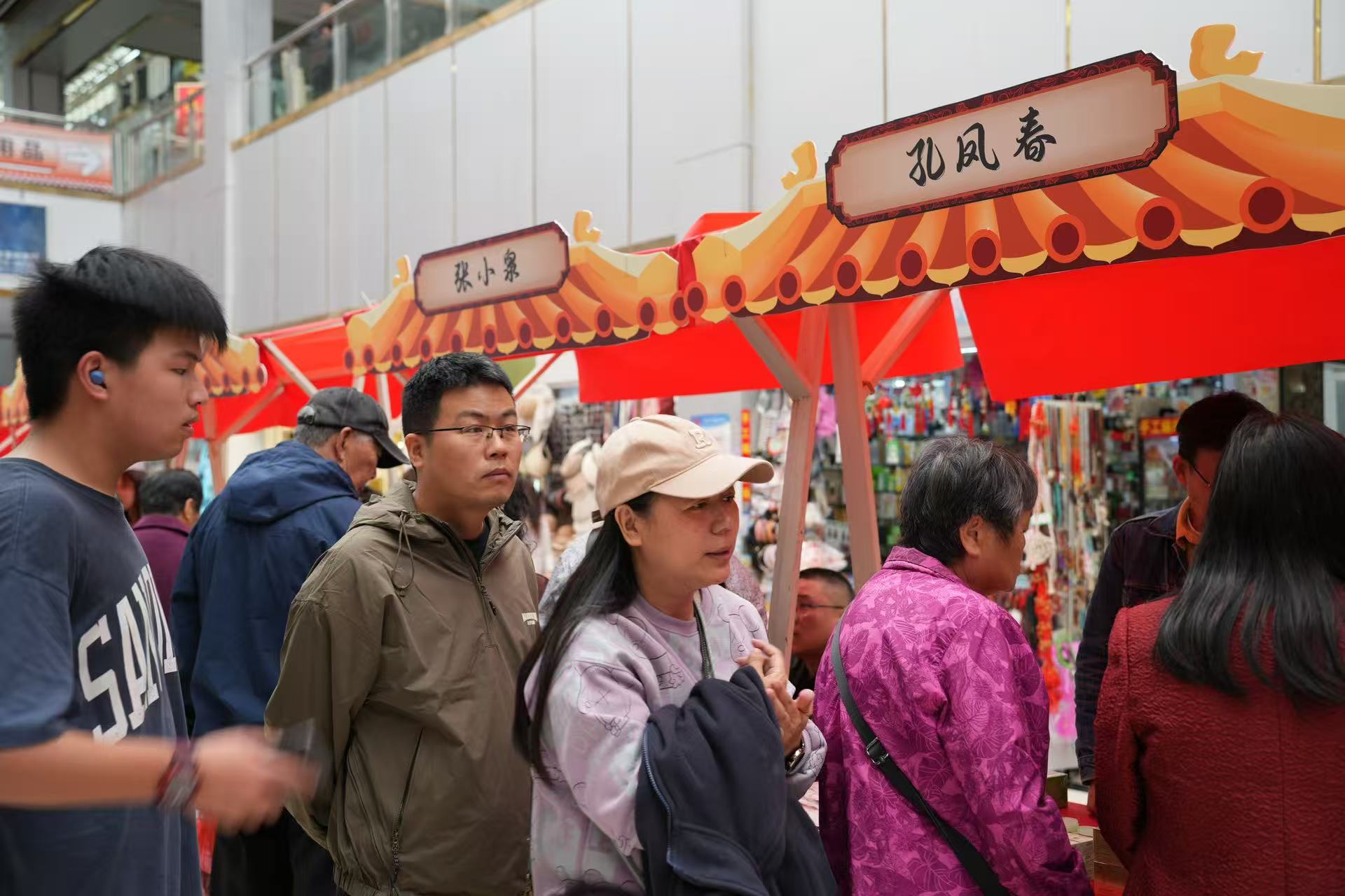 杭州人用热情“撑起”这场匠心与温情的盛宴，老字号走进钱江商城市集圆满收官！