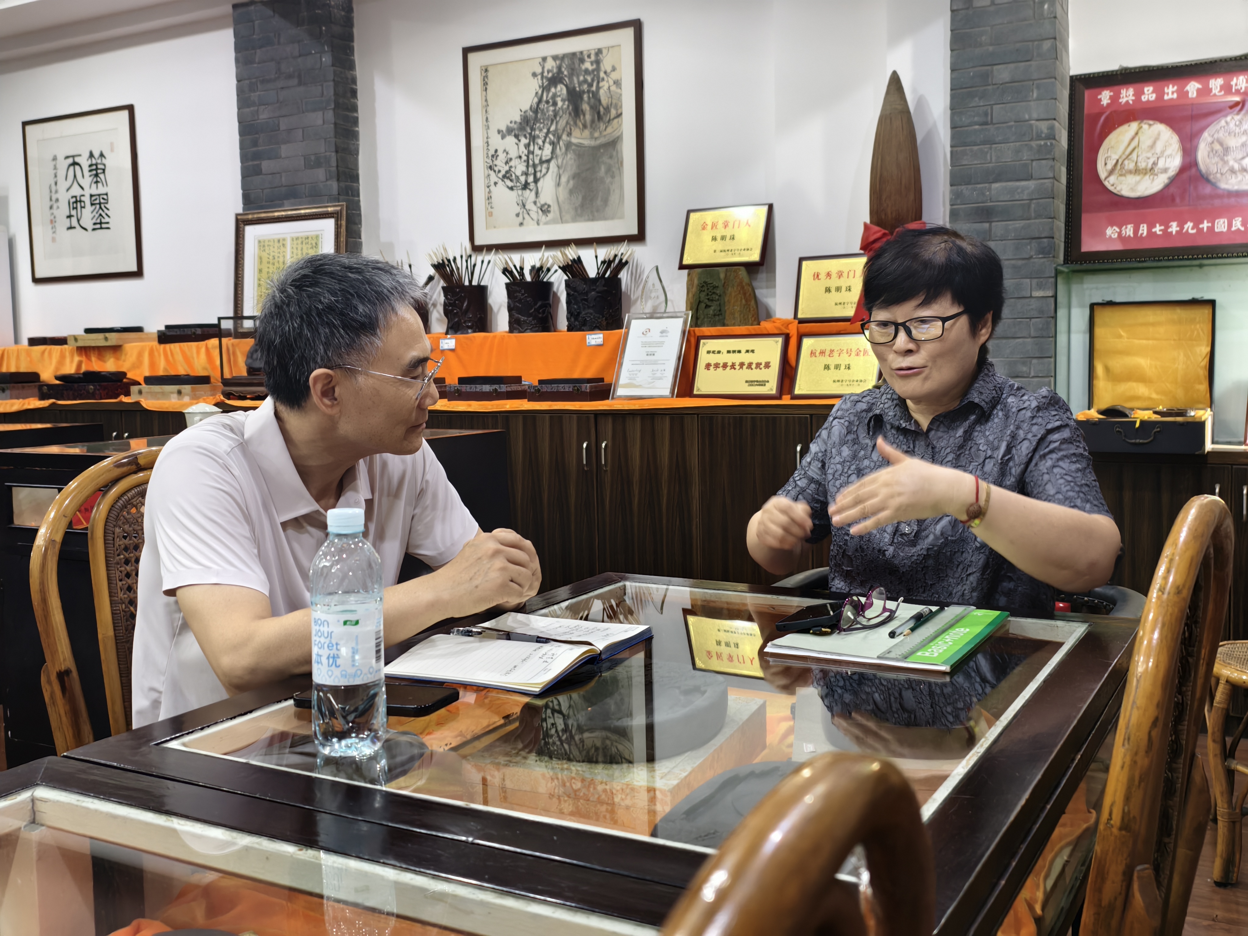 摸清老字号家底 加强动态管理——市商务局调研组深入开展中华老字号企业实地走访