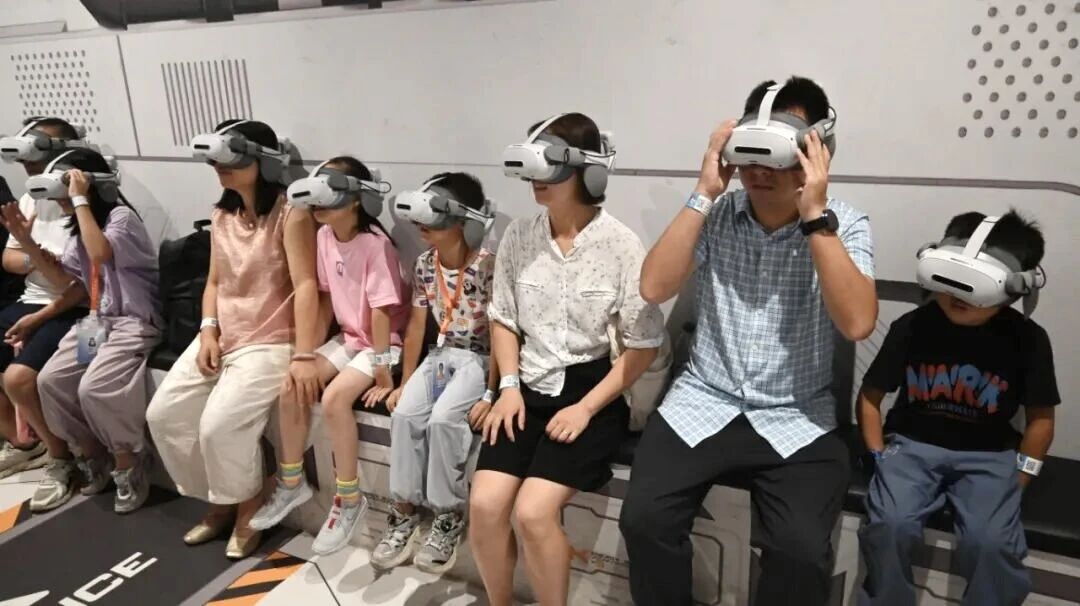 【与老字号同行 探“十五五”新程】第七期——牛通社小记者团走进中南卡通·天眼未来星球
